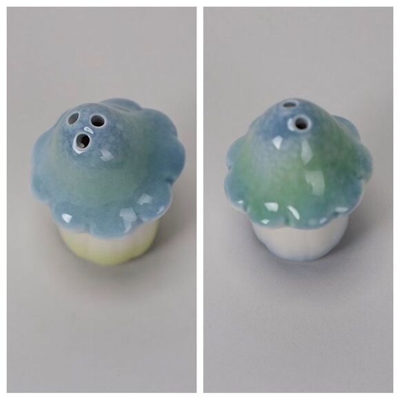 Mini Mushroom Salt and Pepper Shaker - Picture 1 of 5